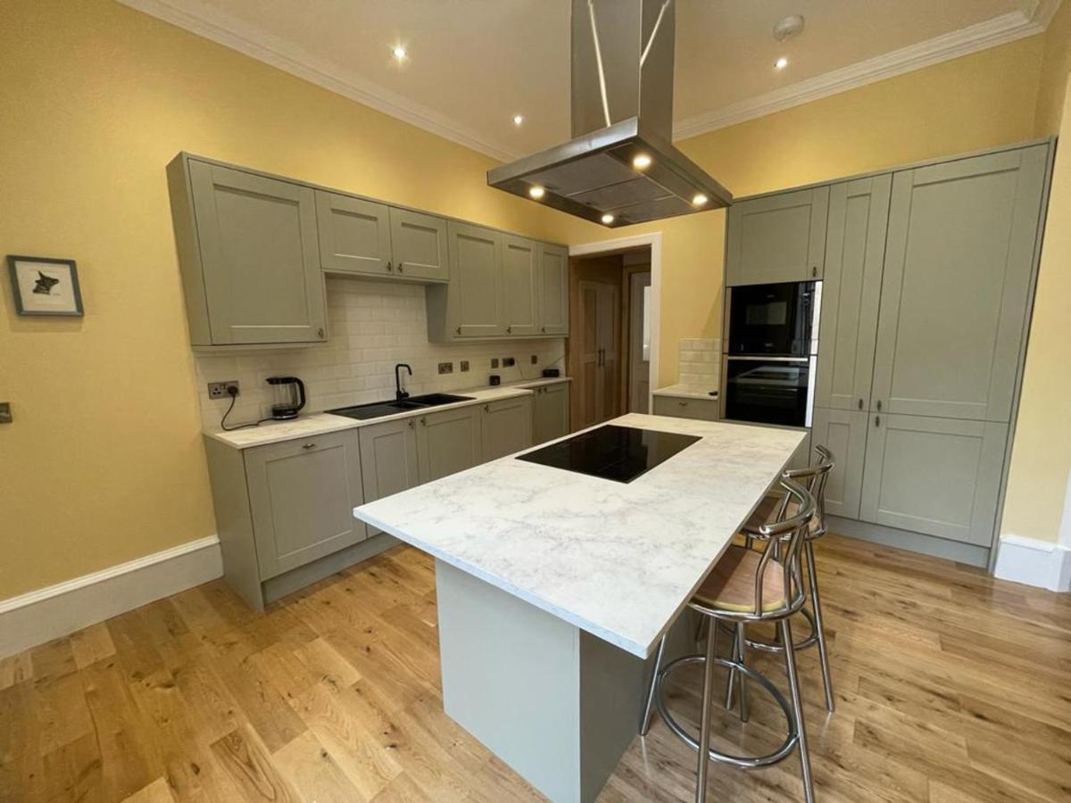 Remarkable 5Br Townhouse With Garden, Sleeps 12 Edimburgo Exterior foto