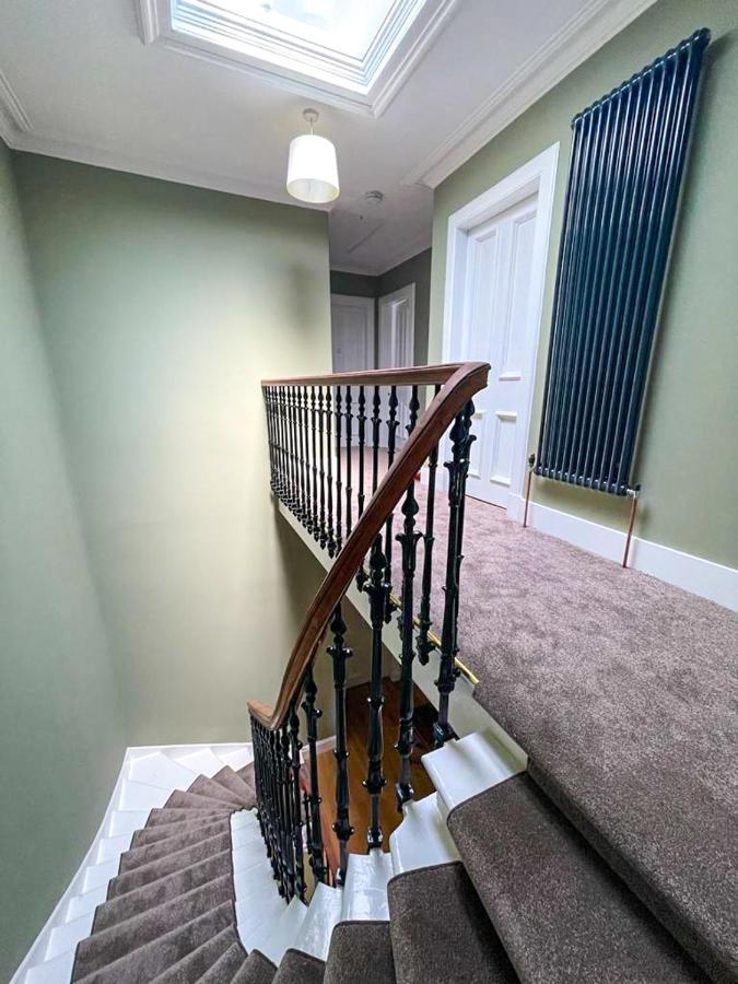Remarkable 5Br Townhouse With Garden, Sleeps 12 Edimburgo Exterior foto