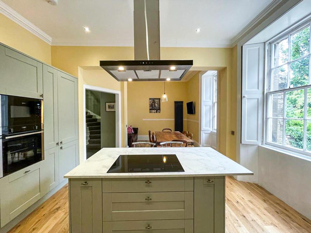 Remarkable 5Br Townhouse With Garden, Sleeps 12 Edimburgo Exterior foto