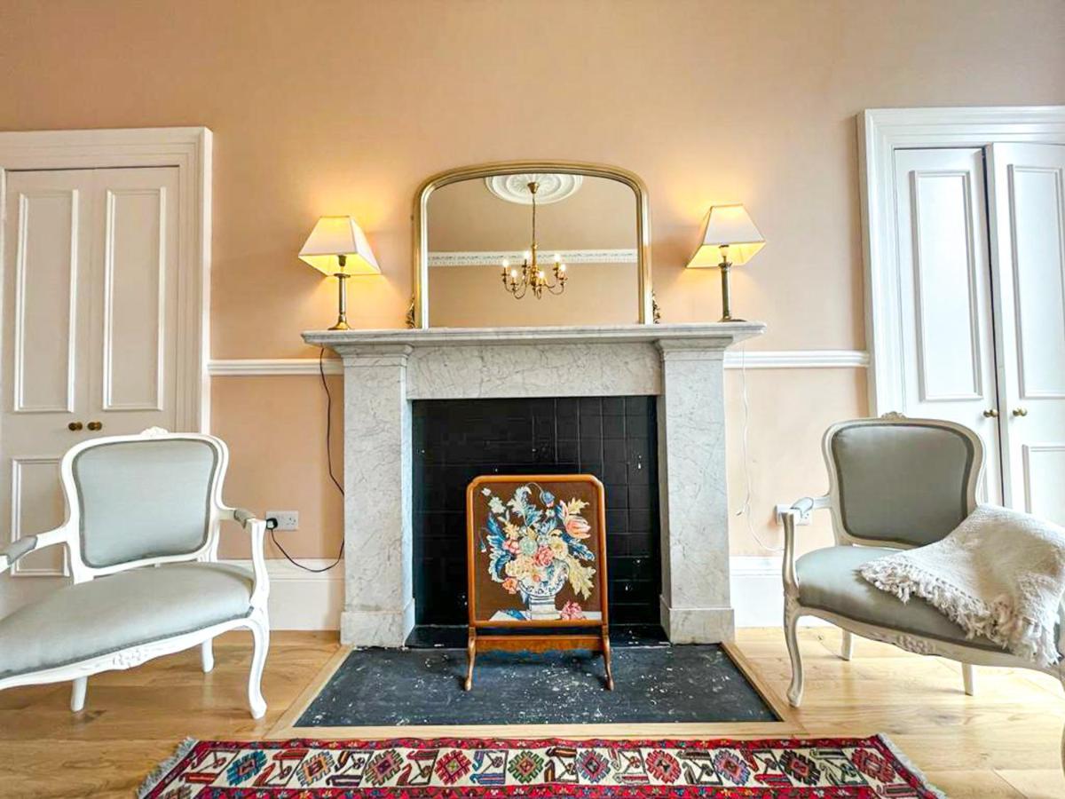 Remarkable 5Br Townhouse With Garden, Sleeps 12 Edimburgo Exterior foto